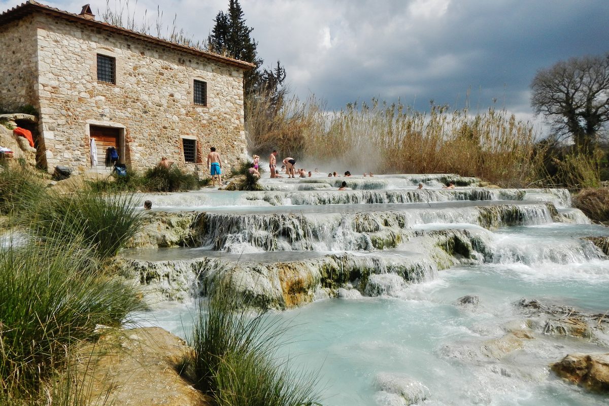 The old mill and the milky blue pools of the Cascate del Mulino at Saturnia