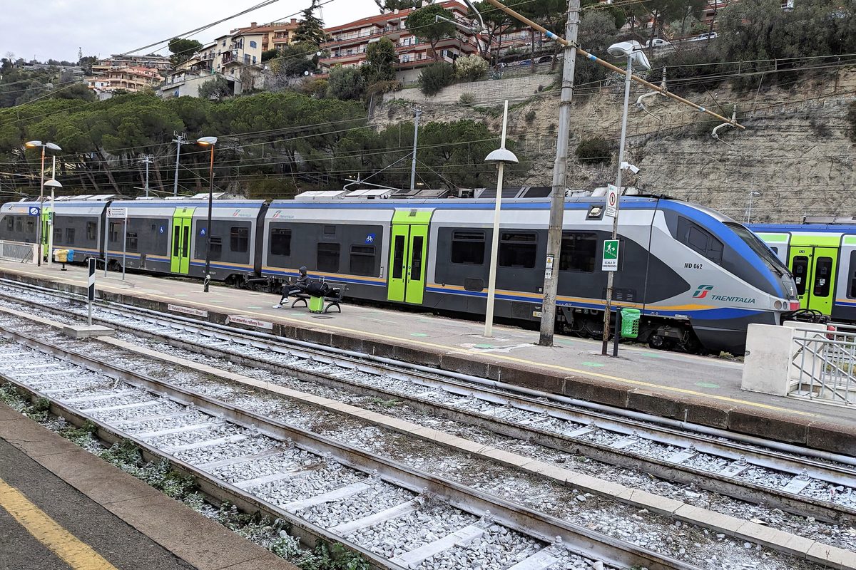 A Trenitalia regional train at the platform in Ventimiglia
