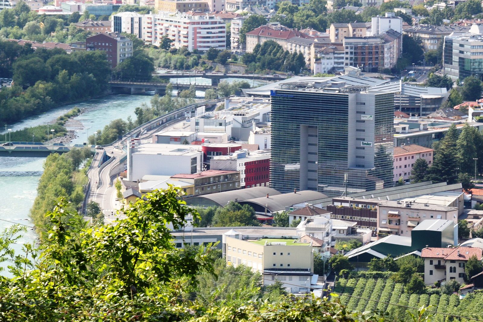 Hypo Tirol City Tower in Bozen Südtirol, Bolzano (Alto Adige, Italia)