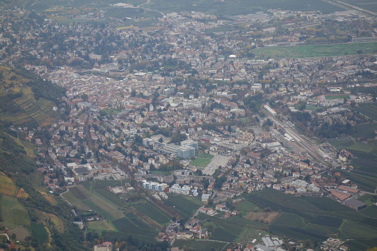 Merano as seen from the Hochmuth (Alto Adige, Italië)