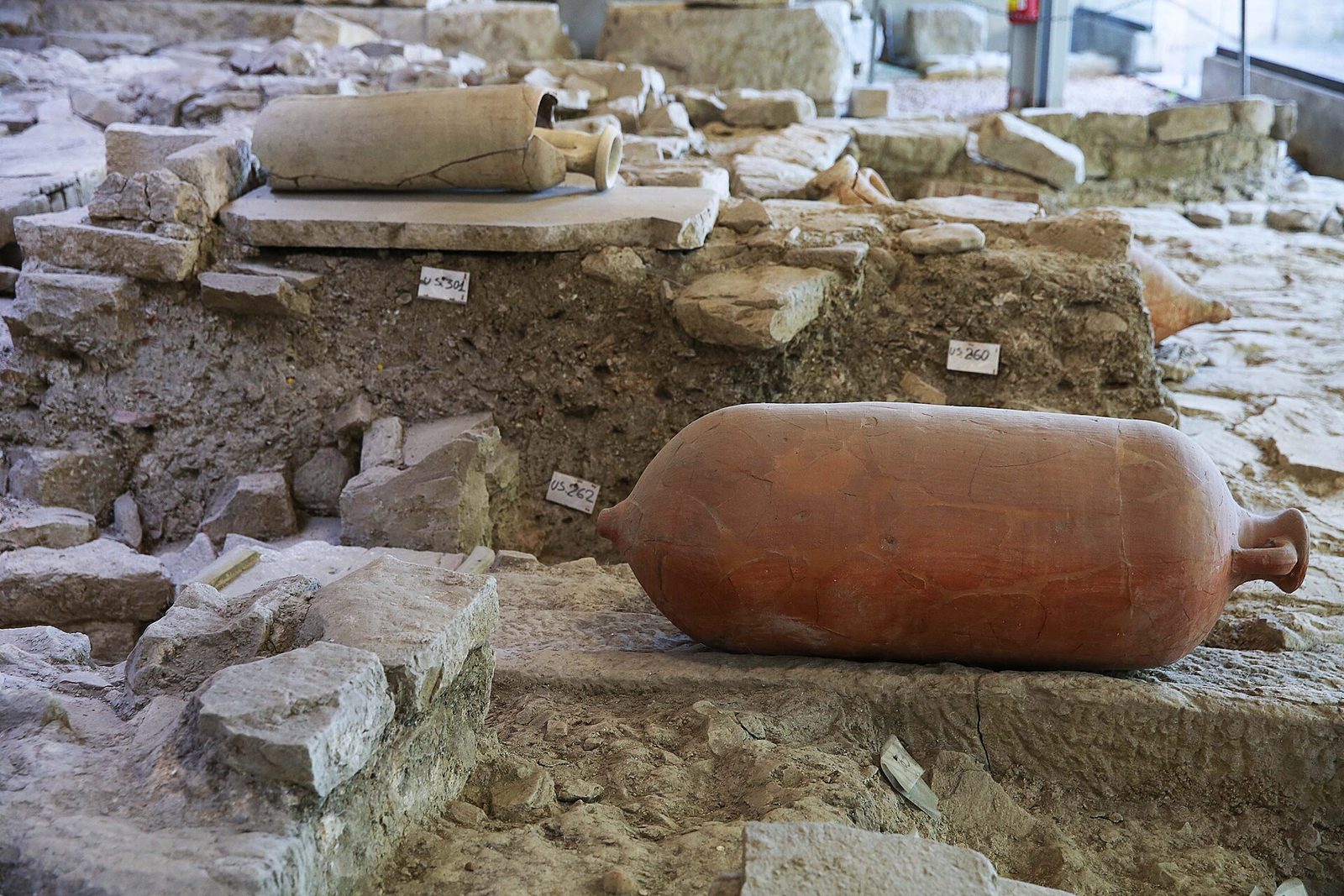 Antiquarium e mura, Trieste (Friuli-Venezia Giulia, Italia)