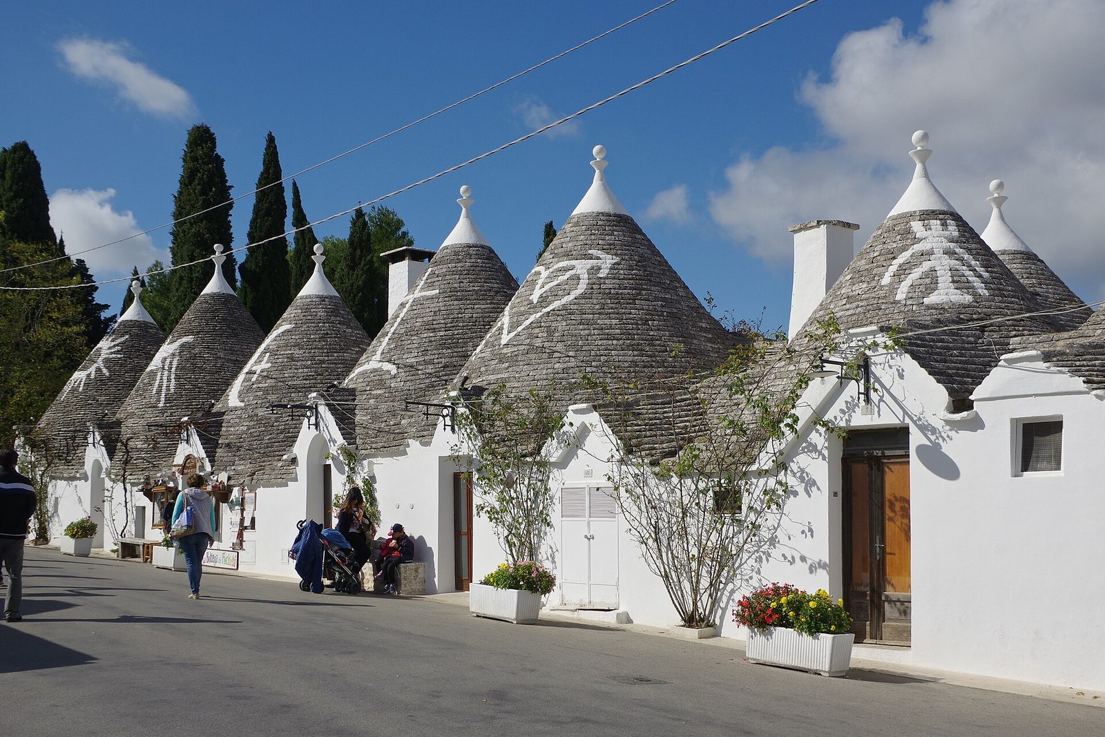 Italy, Alberobello, Trullo (Trulli) (Puglia, Italië)