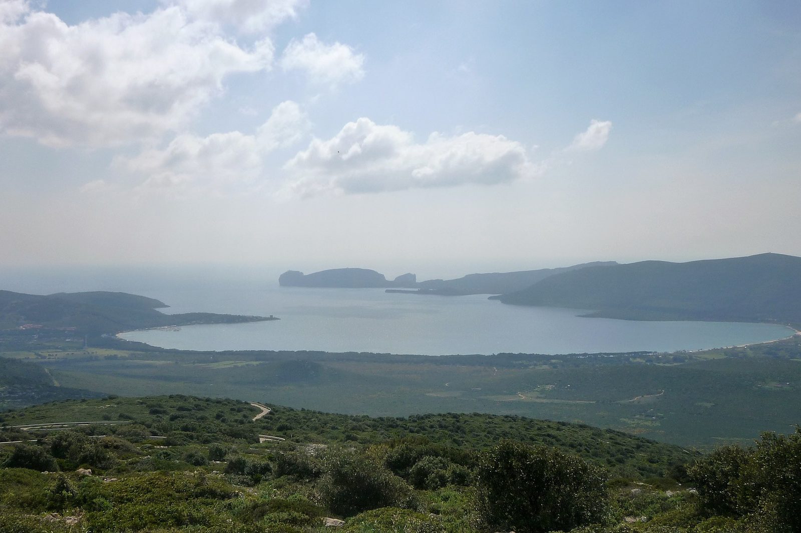 Porto Conte e Capo Caccia visti da Monte Doglia, Alghero (SS) (Sardegna, Italia)