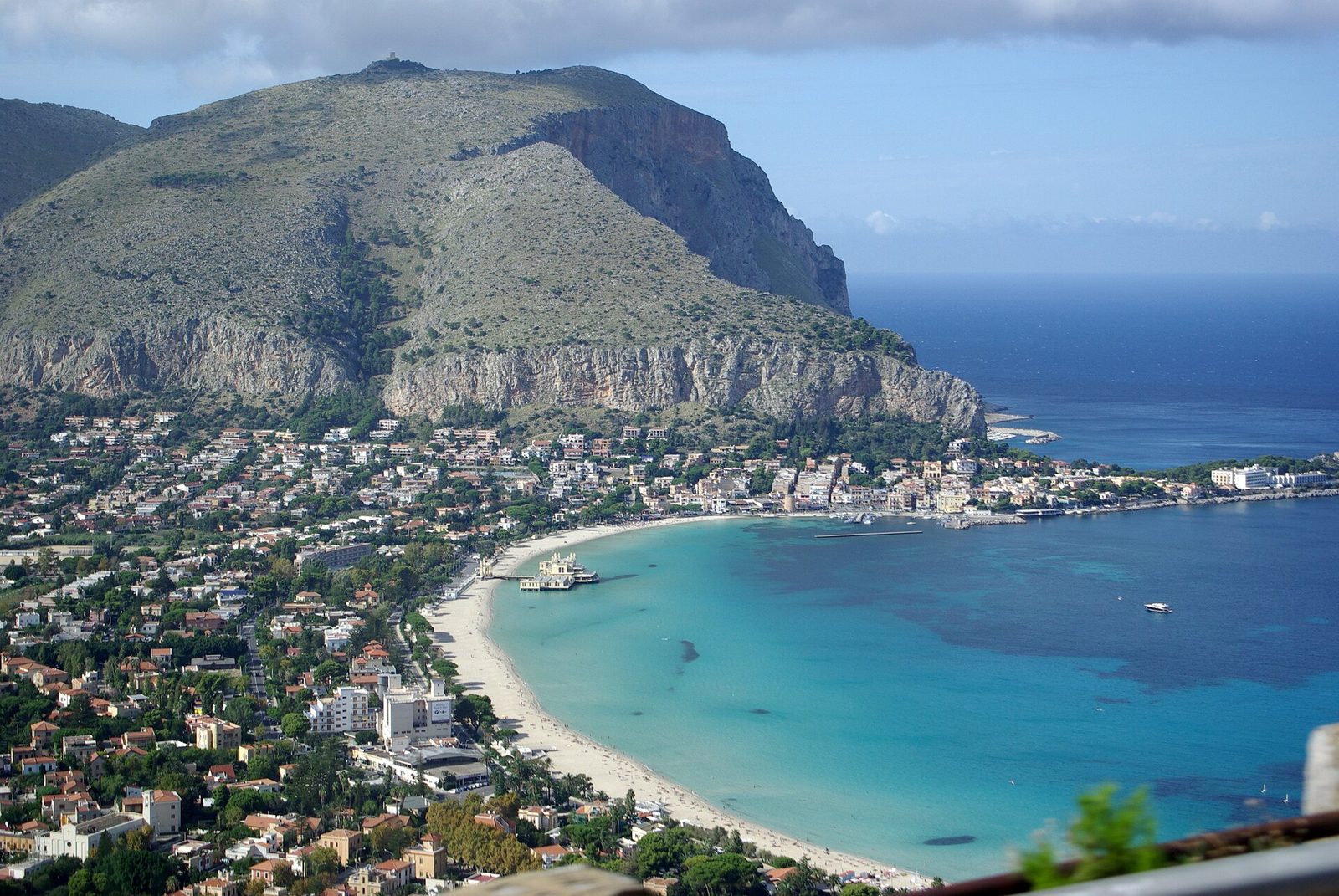 Italy, Sicily, Palermo, Mondello (Sicilia, Italia)