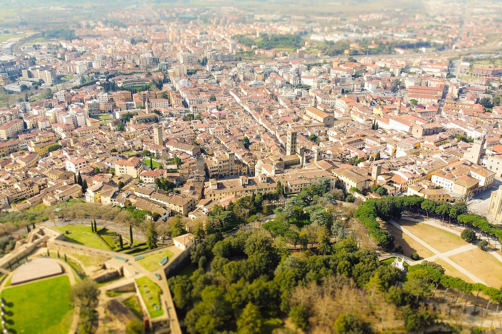 Veduta del centro città da dietro la fortezza, Arezzo (Toscana, Italia)